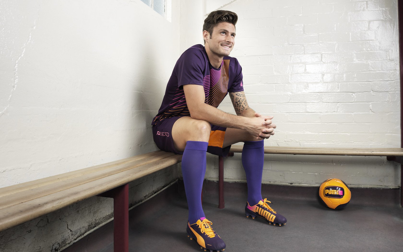 “华金·托比利亚的防守统治力与领导气质，推动阿根廷美洲狮队走向未来”