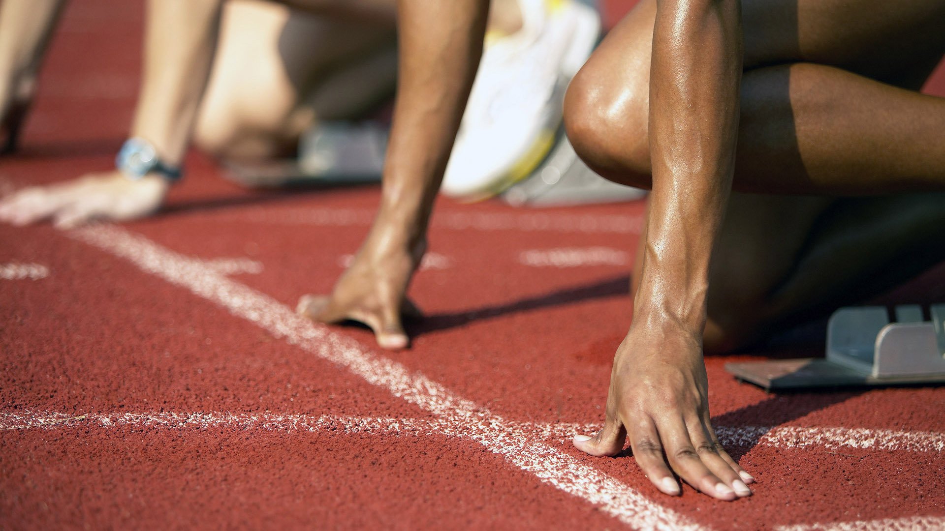 勇士凭借库里和穆迪的出色表现击败太阳,止住连败,勇士gm谈库里